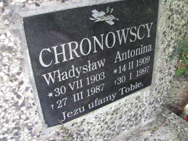 Grób Władysław Chronowski
