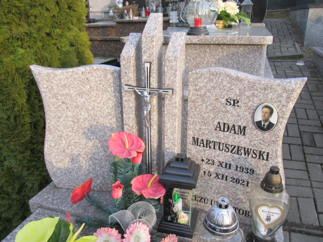 Adam Martuszewski 1939 Bobowa - Grobonet - Wyszukiwarka osób pochowanych